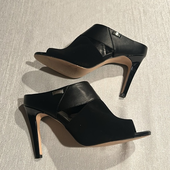 Calvin Klein Satchel Black Peep Toe Mule Heels - Picture 5 of 9